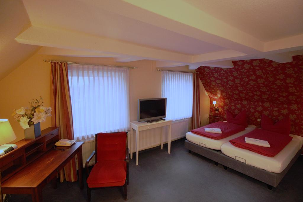 Hotel Garni Zur Linde Hitzacker Room photo